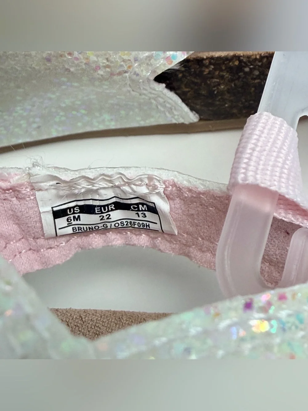 OshKosh B'gosh White Glitter Sandals with Pink Buckles